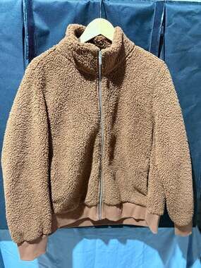 Calvin Klein Women's Full Zip Brown Faux Sherpa Teddy Bomber Jacket